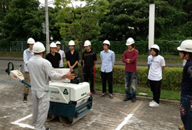 小型建設機械の実地試験